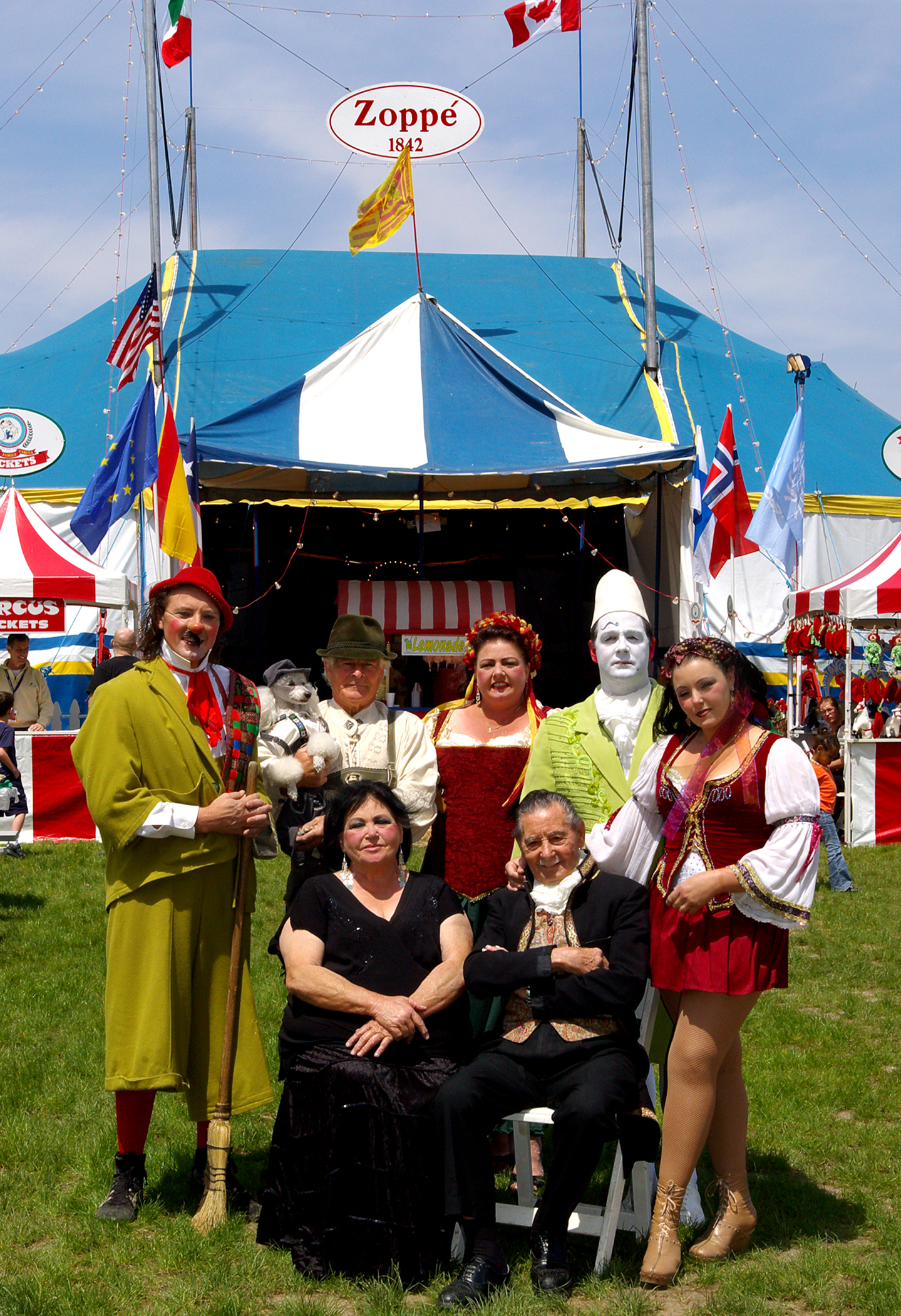 The Zoppé Family Circus - Grand Park